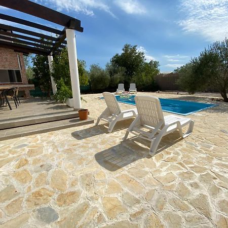 Villa Bubica- Cozy Holiday Home In Rural Area With Pool Stankovci  Esterno foto