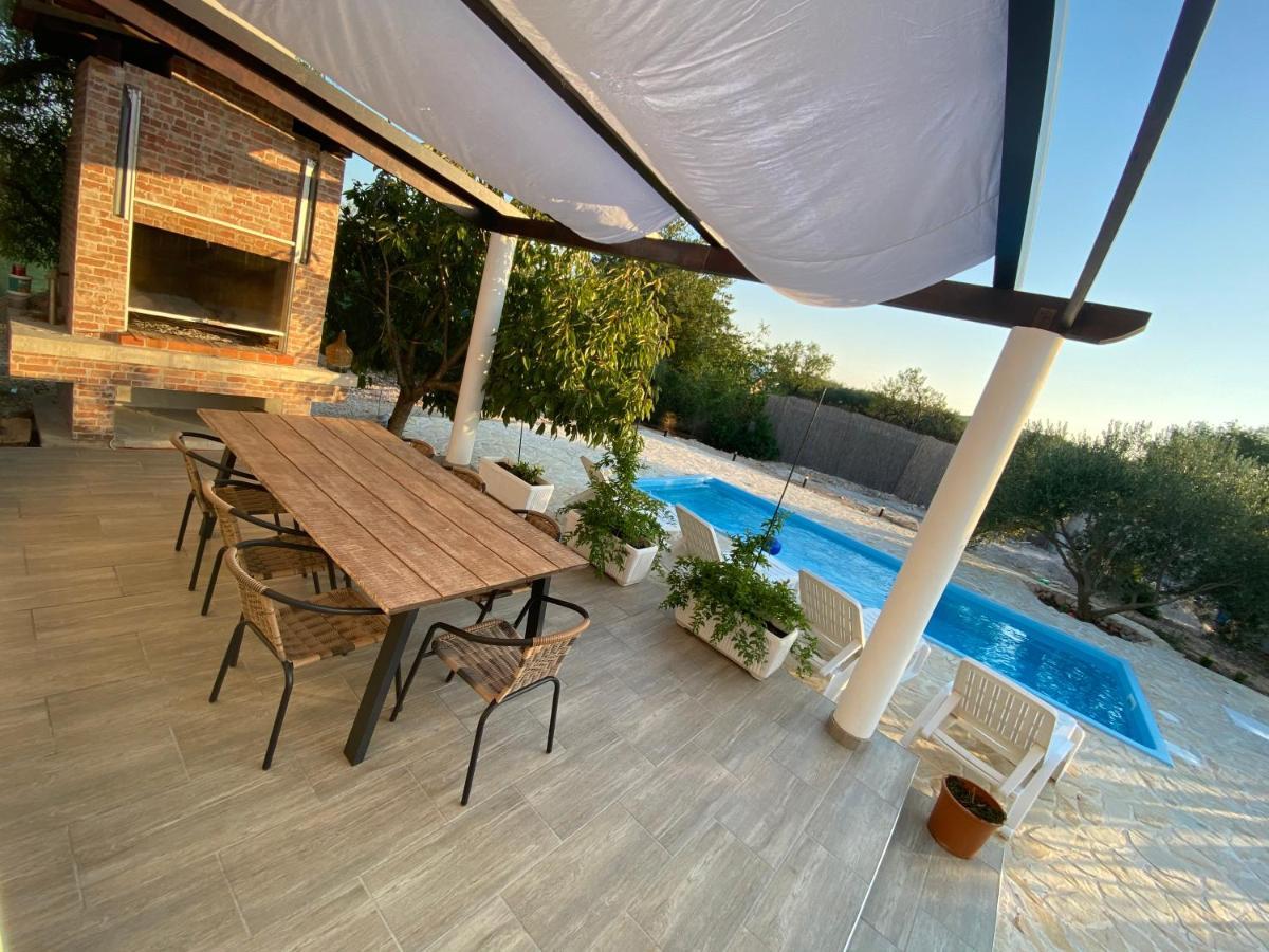 Villa Bubica- Cozy Holiday Home In Rural Area With Pool Stankovci  Esterno foto