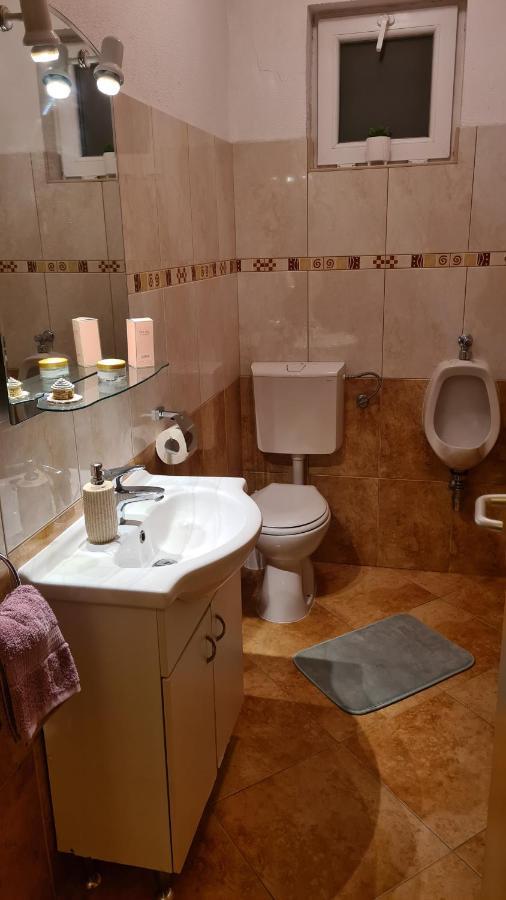Villa Bubica- Cozy Holiday Home In Rural Area With Pool Stankovci  Esterno foto