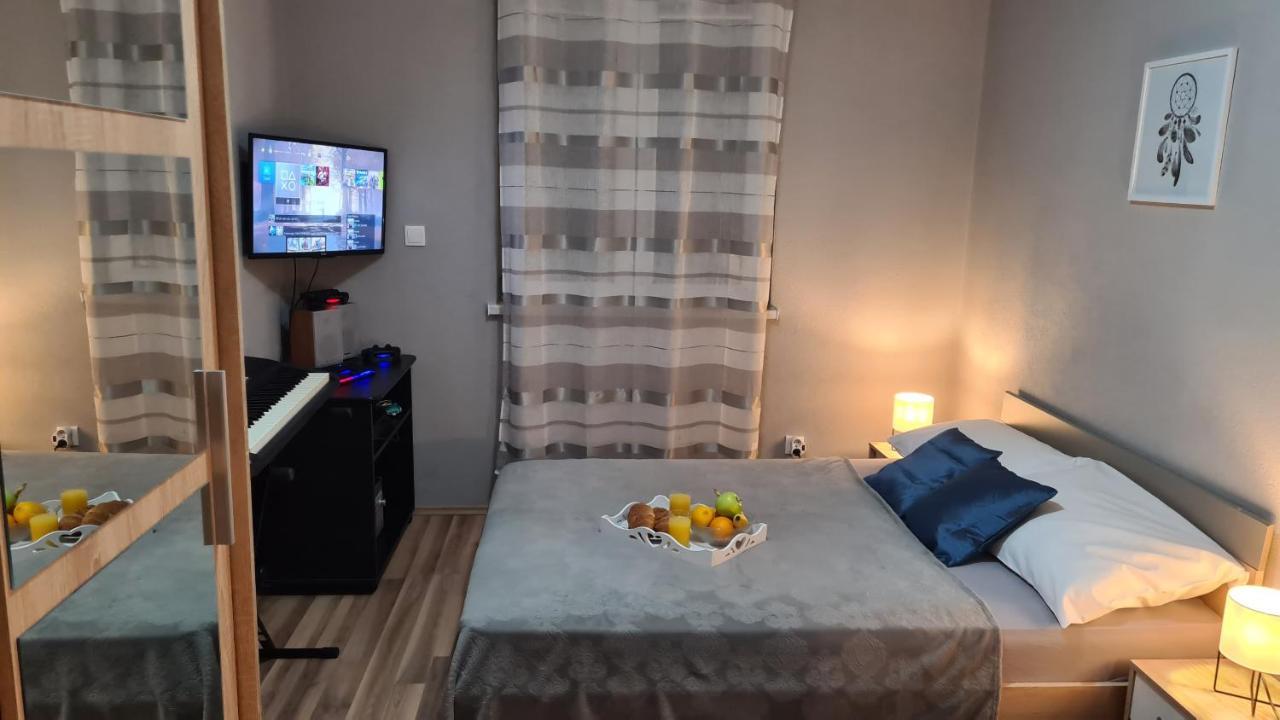 Villa Bubica- Cozy Holiday Home In Rural Area With Pool Stankovci  Esterno foto