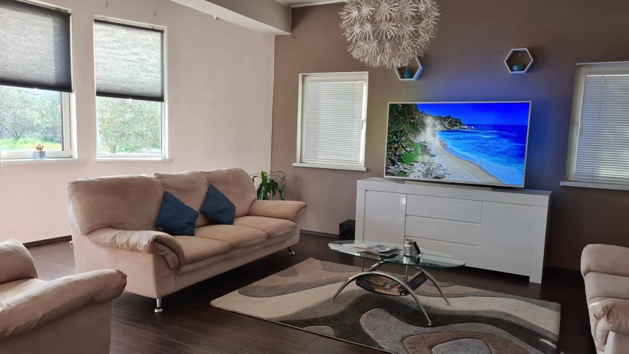Villa Bubica- Cozy Holiday Home In Rural Area With Pool Stankovci  Esterno foto