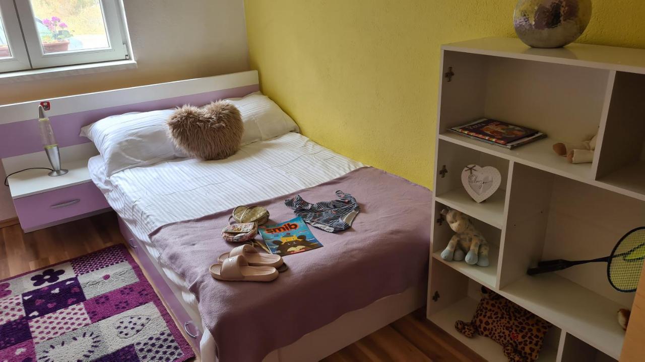 Villa Bubica- Cozy Holiday Home In Rural Area With Pool Stankovci  Esterno foto